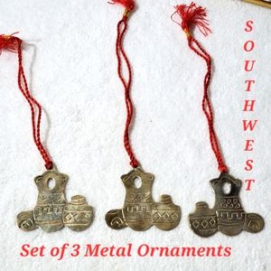 Set of 3 Etched Metal Southwest Native American Pottery Orn…